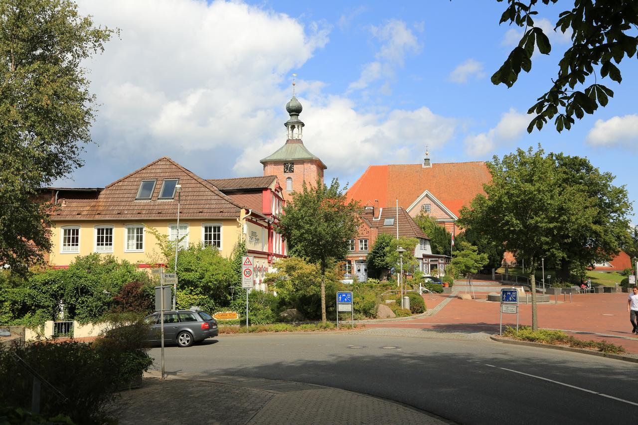 Ruser'S Hotel Schönberg in Holstein Exterior photo